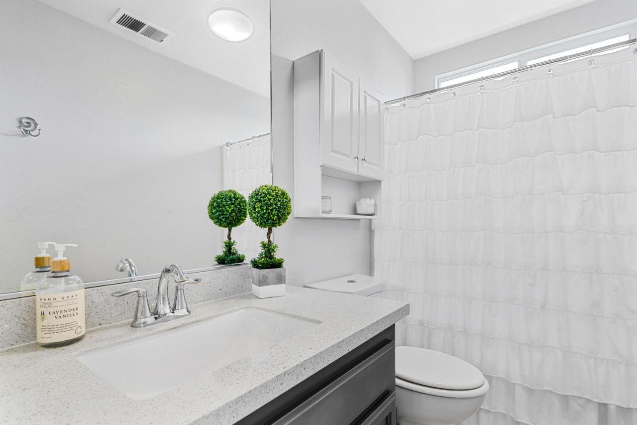 Brand New Listing - Windsor “Winetopia” Getaway Luaran gambar